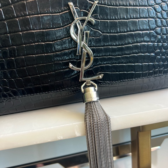YSL Saint Laurent Kate Medium Tassel Bag - Picture 4 of 12